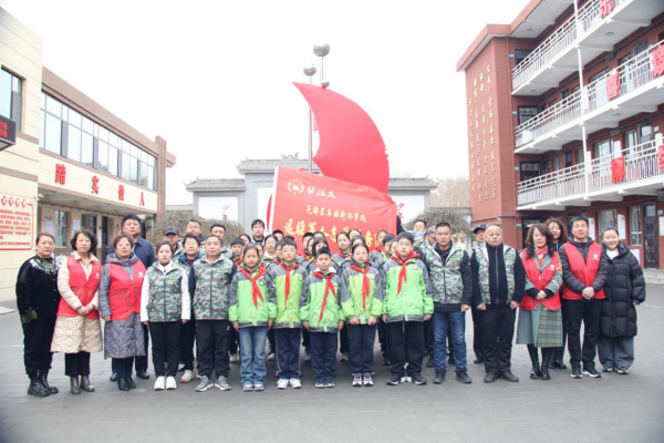 堯都區(qū)車站街“幫戰(zhàn)友”志愿服務隊開展特色活動